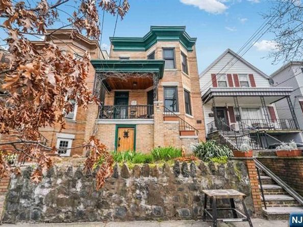 530 Liberty Avenue, Jersey City NJ 07307