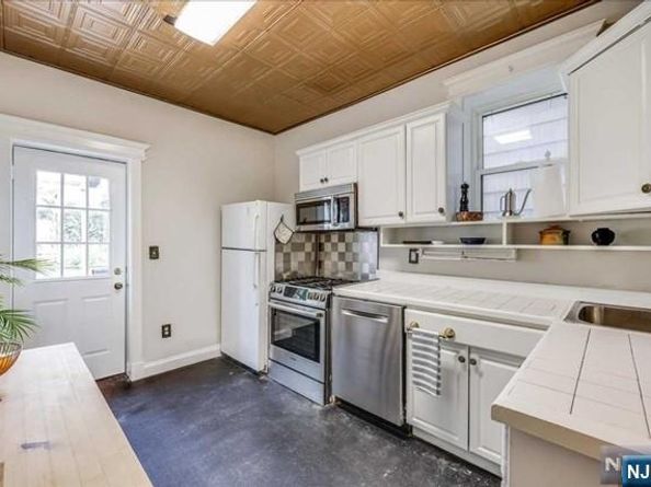 530 Liberty Avenue, Jersey City NJ 07307