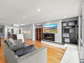 1076 River Road, Edgewater NJ 07020