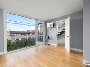 1076 River Road, Edgewater NJ 07020