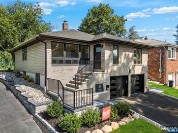 1087 Kingsland Lane