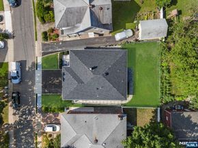 1087 Kingsland Lane, Fort Lee NJ 07024