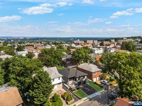 1087 Kingsland Lane, Fort Lee NJ 07024