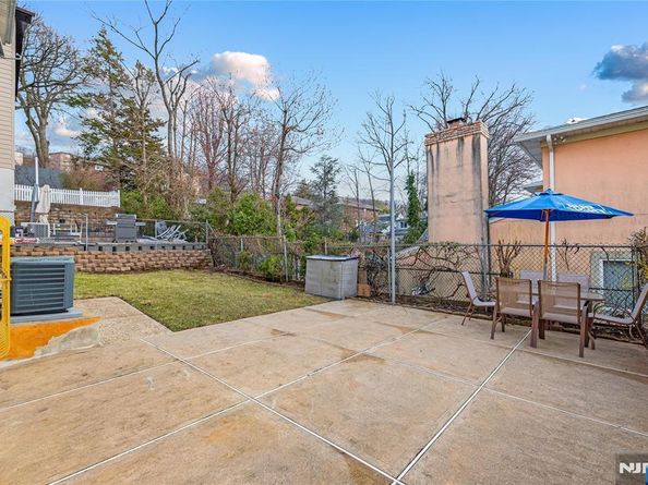 664 Day Avenue, Ridgefield NJ 07657