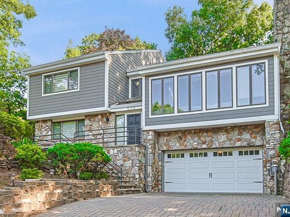 570 Grandview Terrace, Leonia NJ 07605