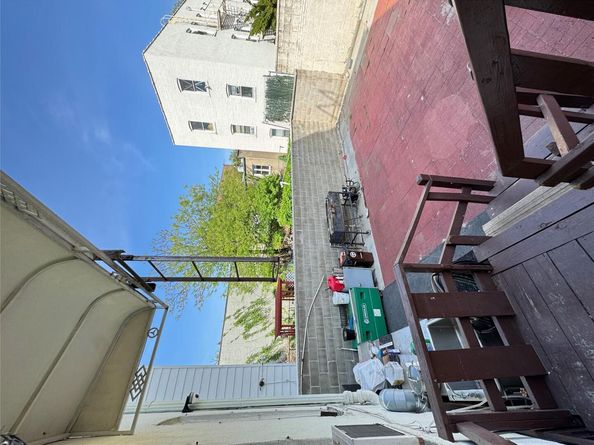 50-35 38th Street, Long Island City NY 11101