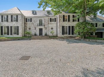 6 Loden Lane