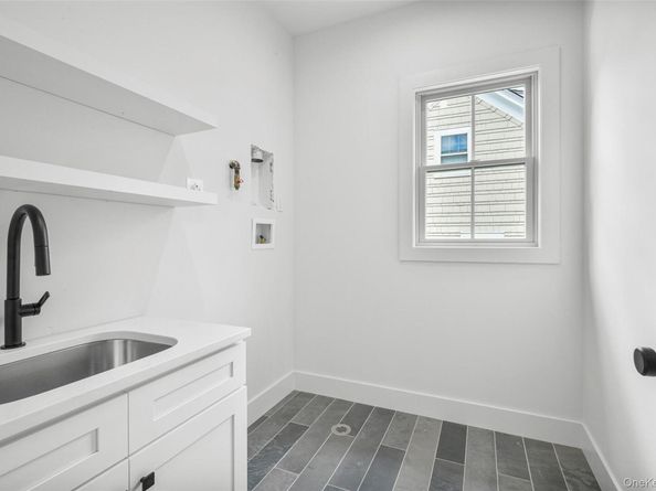 247 Nelson Road, Scarsdale NY 10583