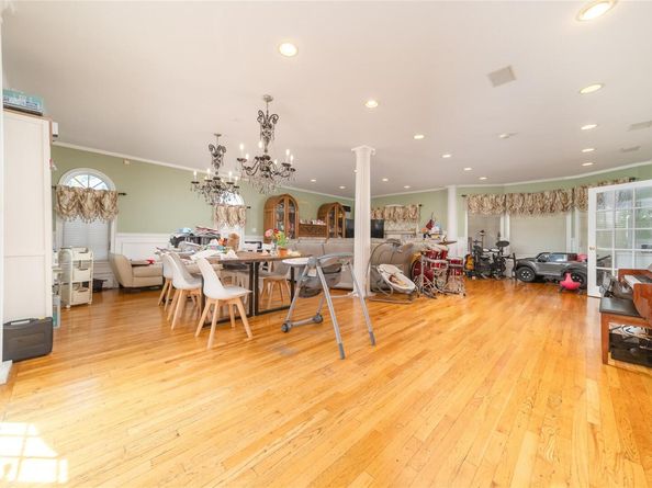 3225 155th Street, Flushing NY 11354