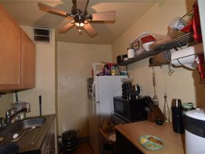 54-40 Little Neck Parkway 4A, Little Neck NY 11362