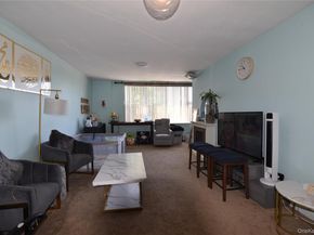 54-40 Little Neck Parkway 4A, Little Neck NY 11362
