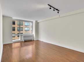 120 Riverside Boulevard 10T, New York (Manhattan) NY 10069