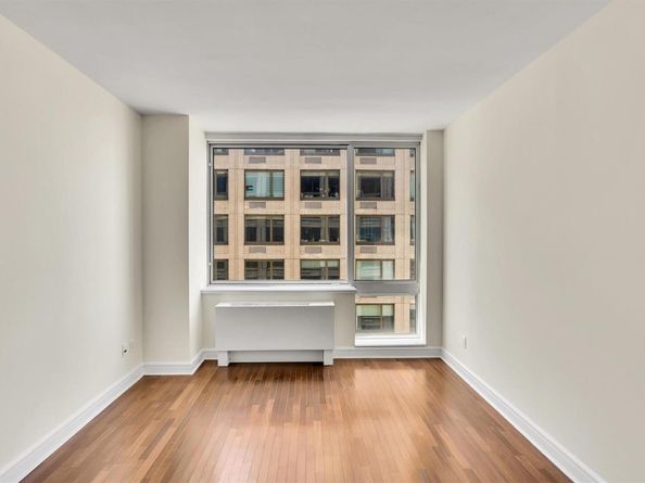 120 Riverside Boulevard 10T, New York (Manhattan) NY 10069
