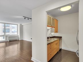 120 Riverside Boulevard 10T, New York (Manhattan) NY 10069