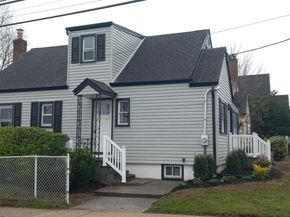 3 Hampton Road, Lynbrook NY 11563