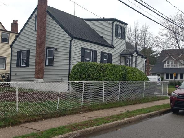 3 Hampton Road, Lynbrook NY 11563