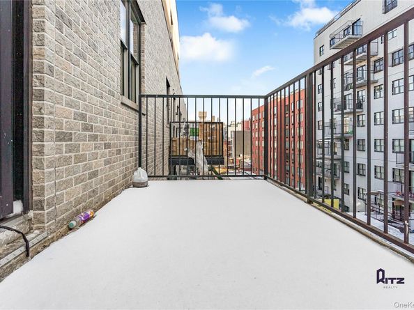 104 Stockton Street 6, Brooklyn NY 11206