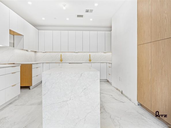 104 Stockton Street 6, Brooklyn NY 11206