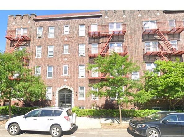 45-20 43 Street 2C, Woodside NY 11104