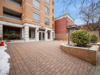 25-25 Newtown Avenue