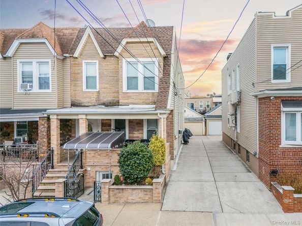 78-24 68th Road, Middle Village NY 11379