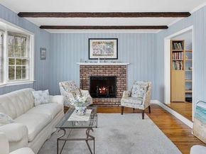 39 Sherwood Road, Hampton Bays NY 11946