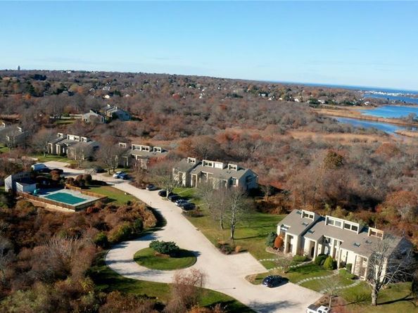 21 S Fulton Dr 29, Montauk NY 11954