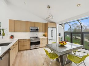 21 S Fulton Dr 29, Montauk NY 11954