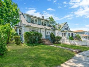 10 Leach Street, Lynbrook NY 11563