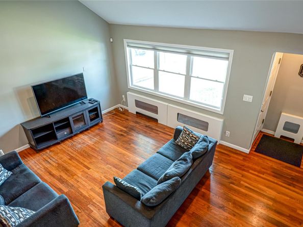 17 Abbott Street, West Babylon NY 11704