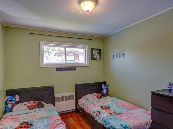 17 Abbott Street, West Babylon NY 11704