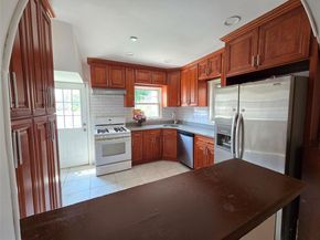 7610 174th Street, Fresh Meadows NY 11366