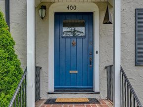 400 Manor Ridge Road, Pelham NY 10803