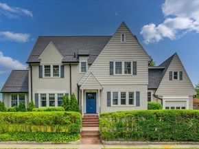 400 Manor Ridge Road, Pelham NY 10803