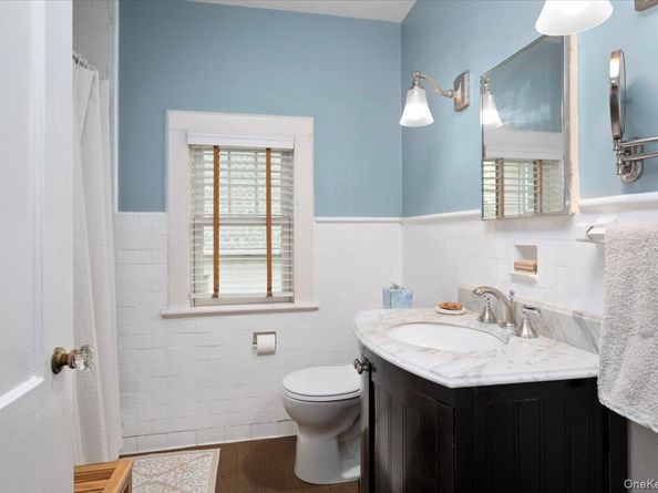 400 Manor Ridge Road, Pelham NY 10803