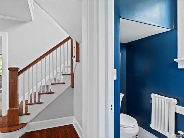 400 Manor Ridge Road, Pelham NY 10803