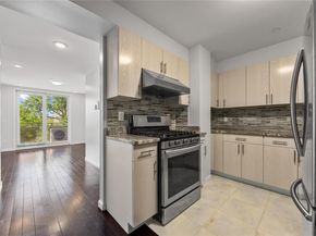 138-12 Northern Blvd 3E, Flushing NY 11354