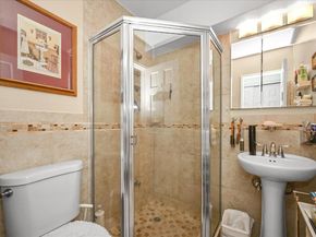211-40 18th Avenue 4A, Bayside NY 11360