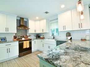 5 Dartmouth Road, Shoreham NY 11786