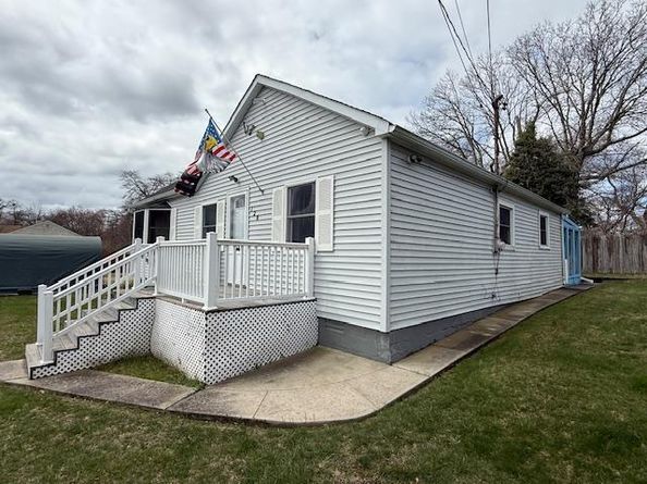 128 Maywood Drive, Mastic Beach NY 11951