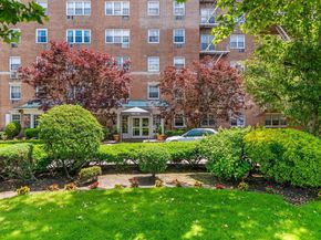 151-15 84th Street 1F, Howard Beach NY 11414