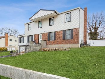 24 Linden Street