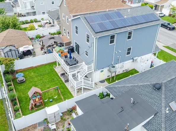 360 E Hudson Street, Long Beach NY 11561