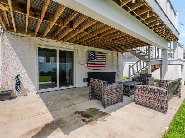 360 E Hudson Street, Long Beach NY 11561