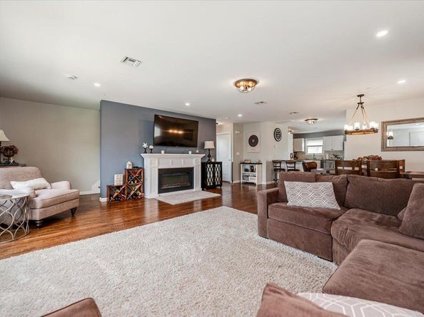 360 E Hudson Street, Long Beach NY 11561