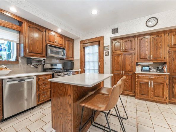 369 Longacre Avenue, Woodmere NY 11598