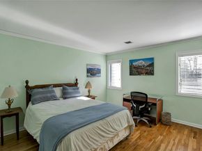 34 Montauk Highway 2, Westhampton NY 11977