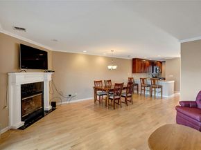 34 Montauk Highway 2, Westhampton NY 11977