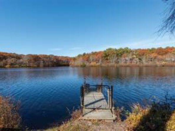 34 Montauk Highway 2, Westhampton NY 11977