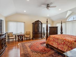 44 Netz Place, Albertson NY 11507